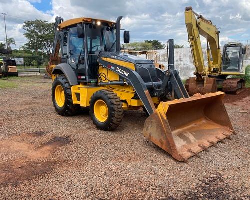 Retroescavadeira John Deere 310 L 2013 - Funcionando